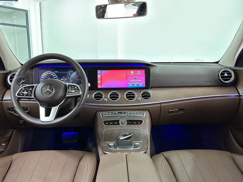 Mercedes-Benz E-class Mercedes-Benz E-class