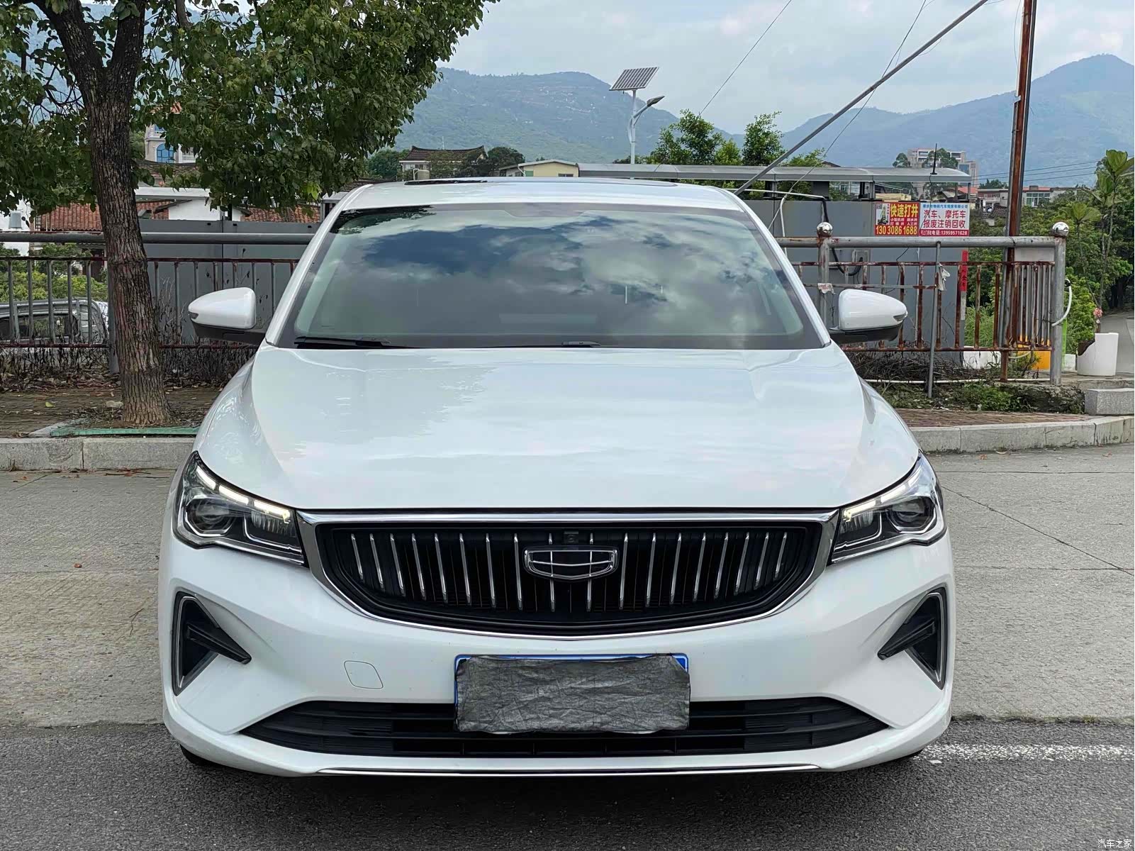Geely Emgrand, 2022 2