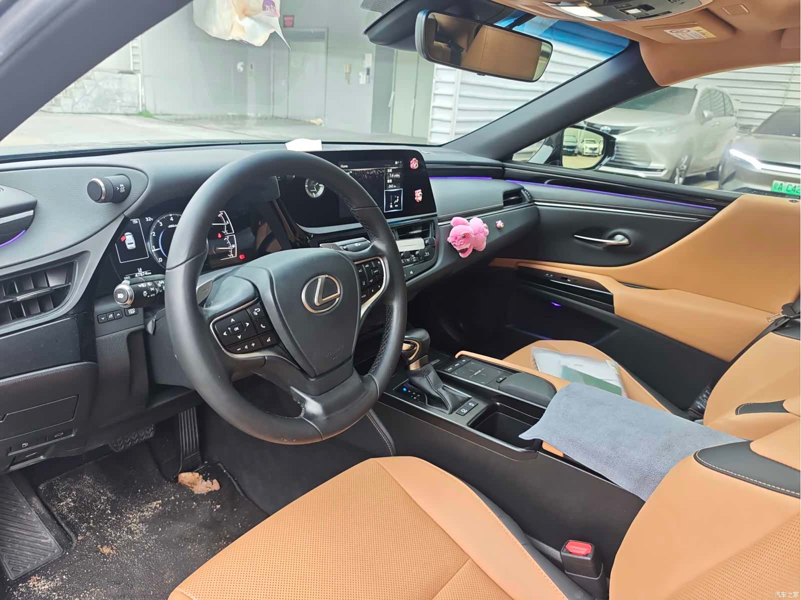 Lexus ES, 2022 7
