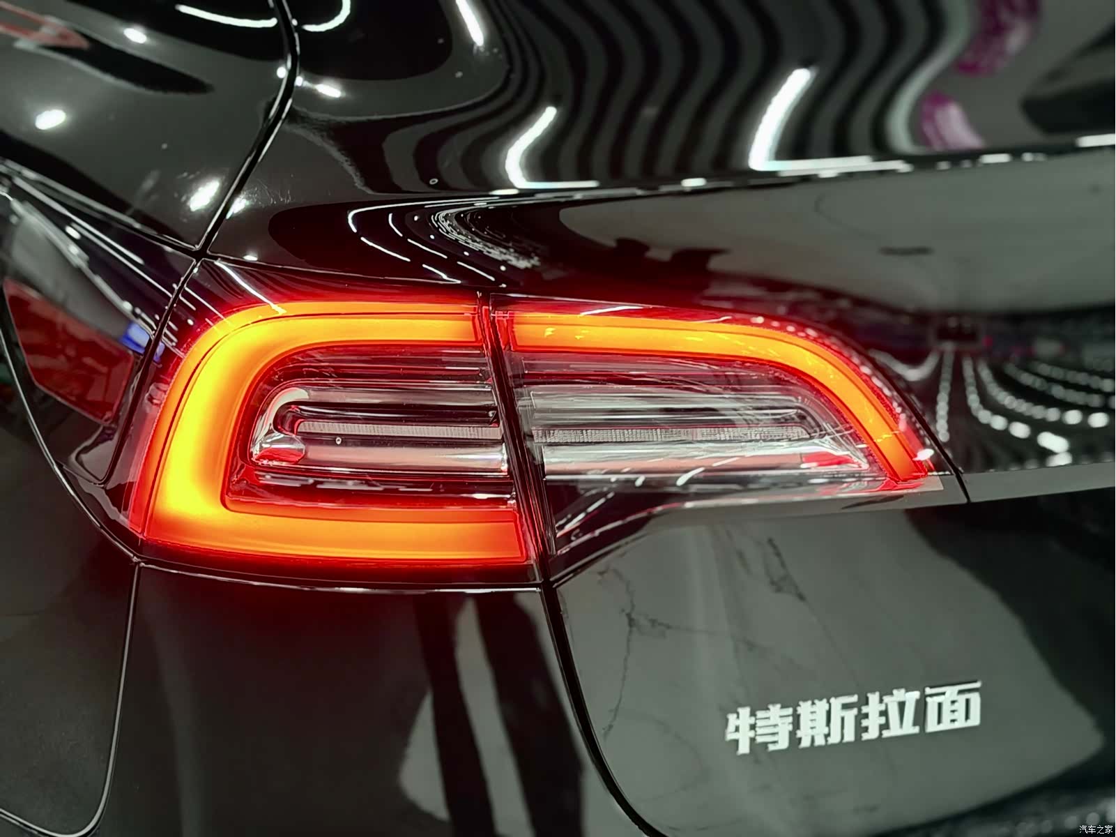 Tesla Model 3, 2022 17