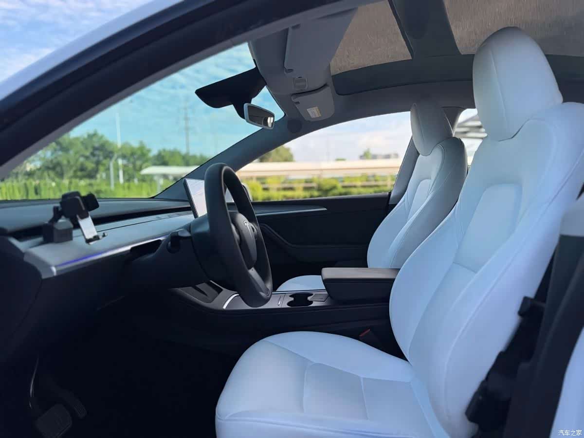 Tesla Model Y, 2024 10