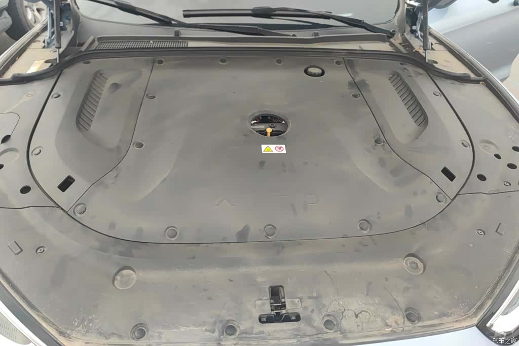 AITO M5, 2024 10