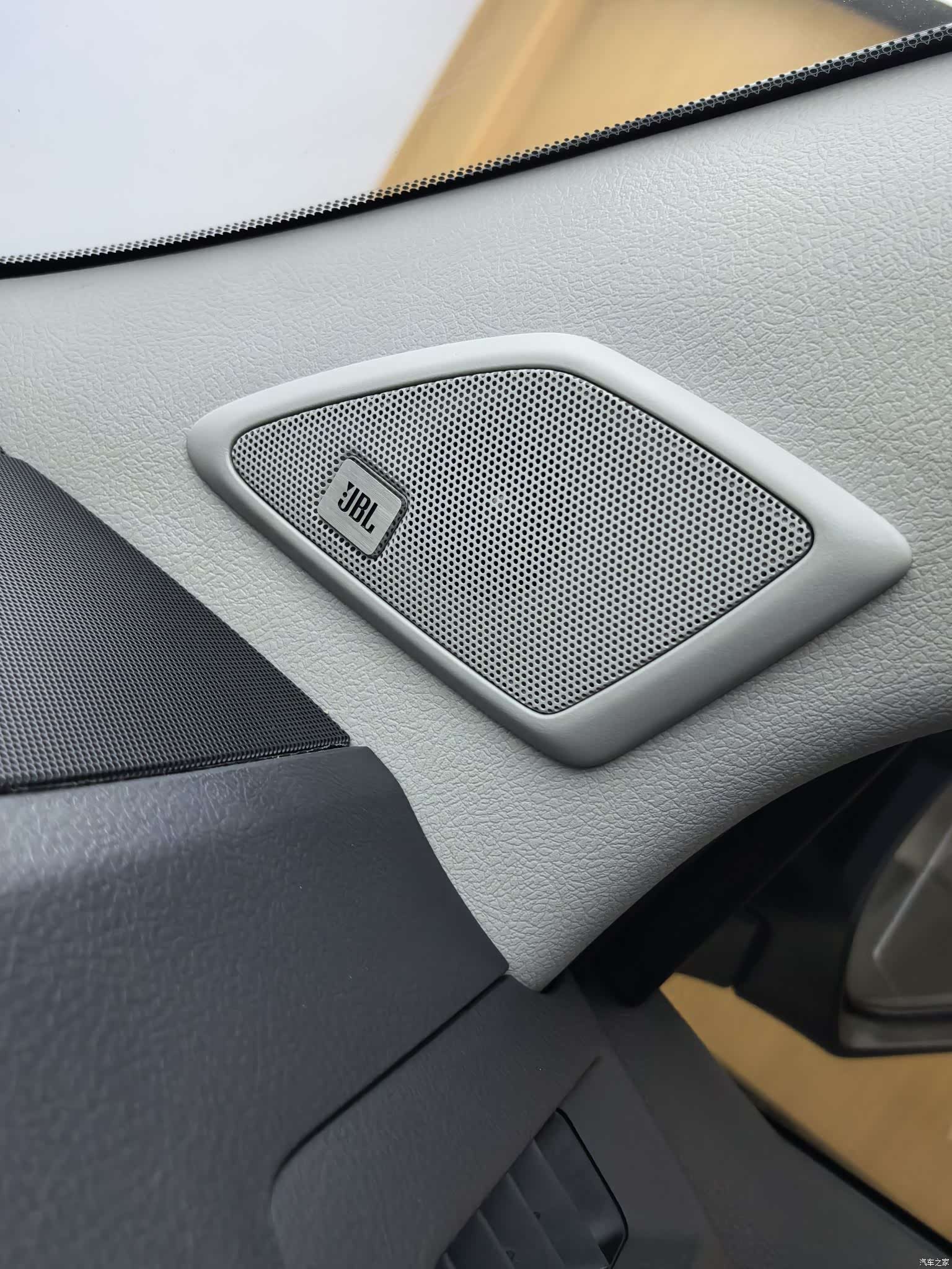 Toyota Prado, 2017 17