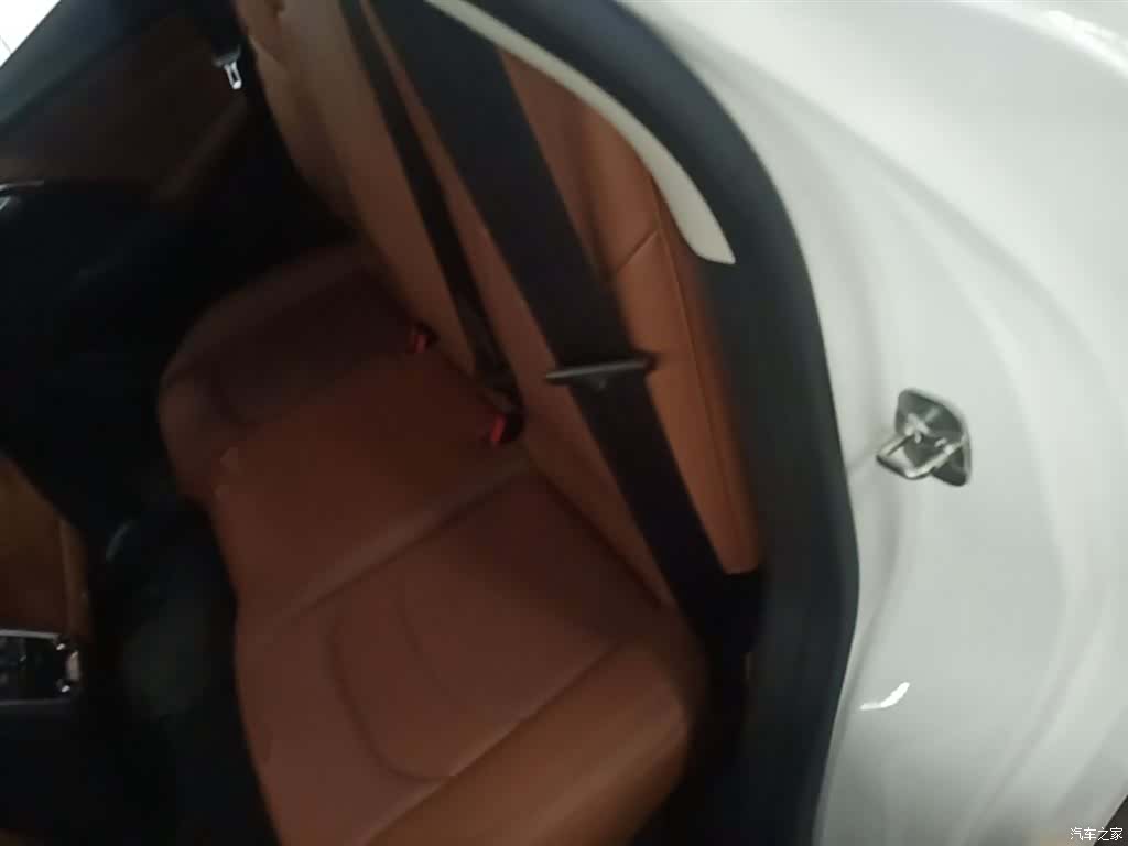 Borgward BX7, 2017 17