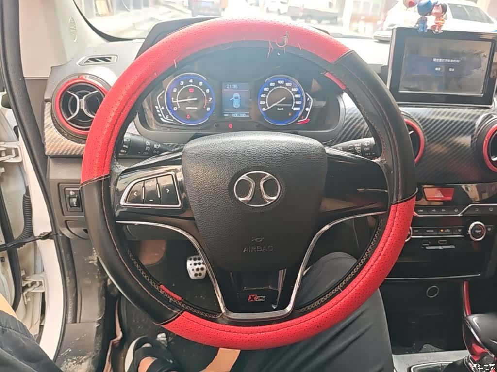 BAIC X25, 2016 11
