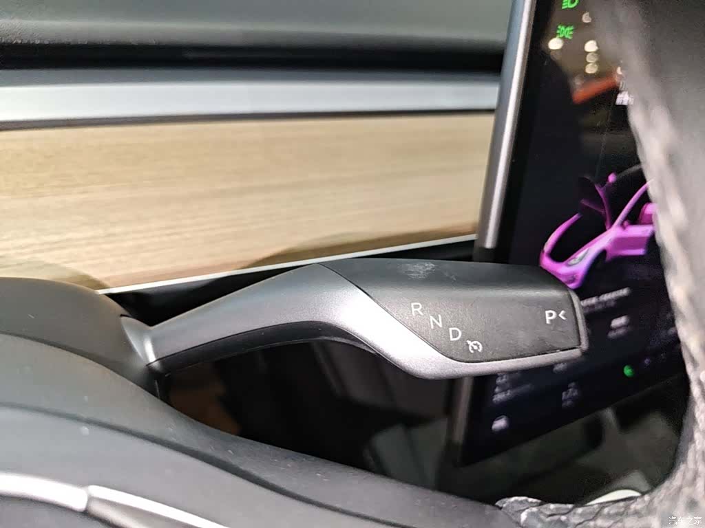 Tesla Model 3, 2023 14
