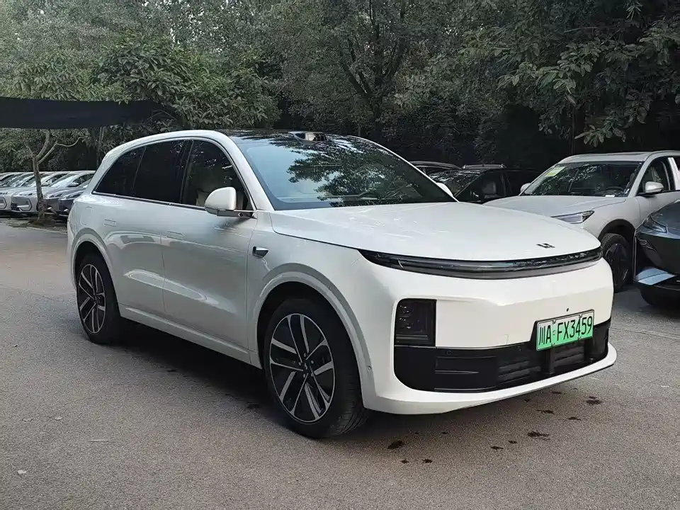 Li Auto Ideal L6