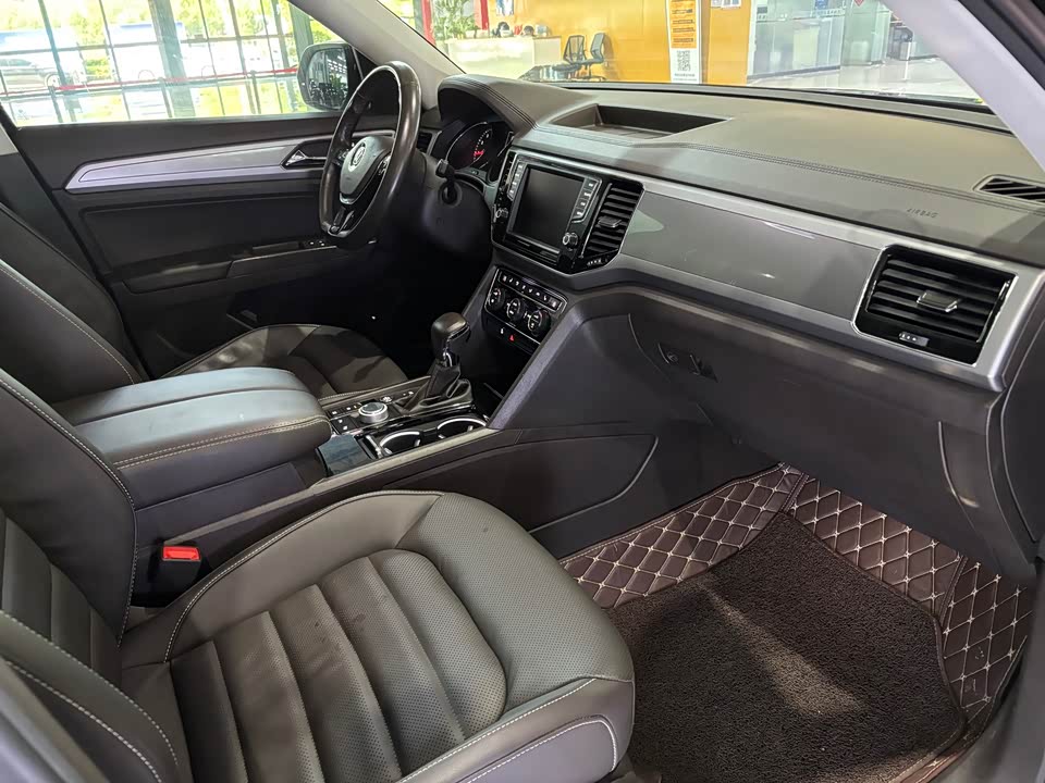 Volkswagen Tourang