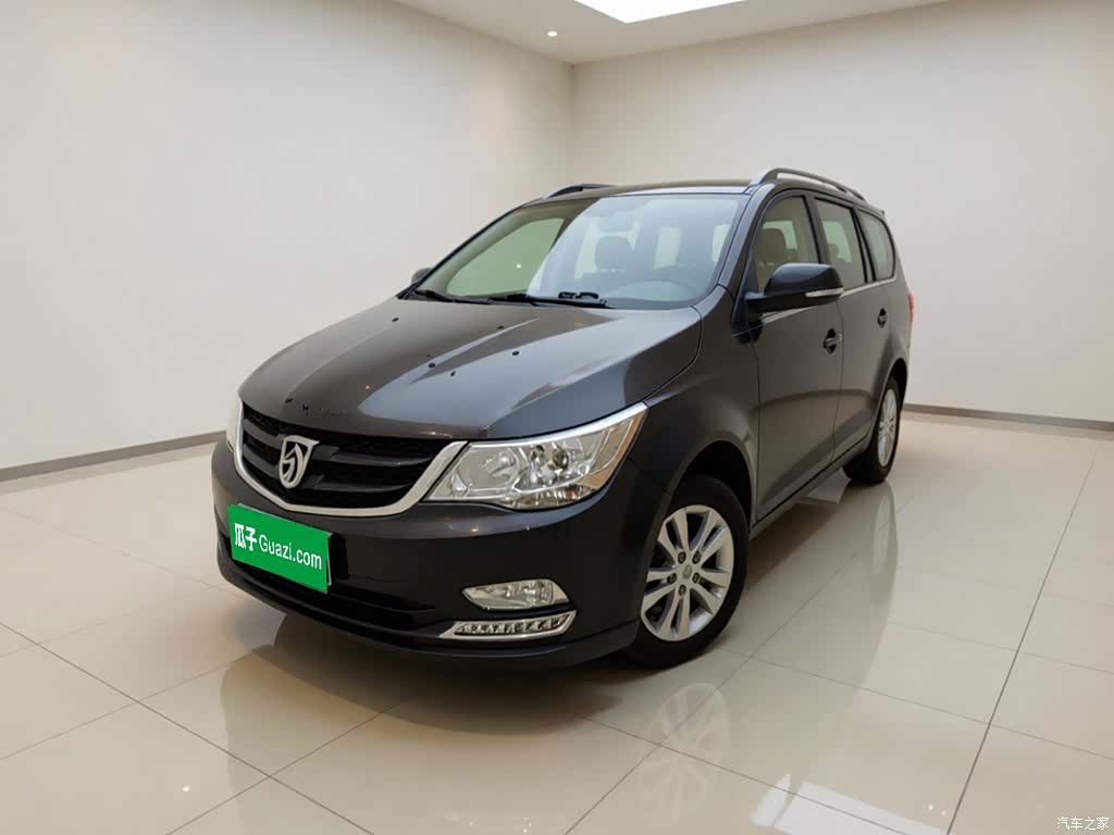 Wuling 730, 2017 2