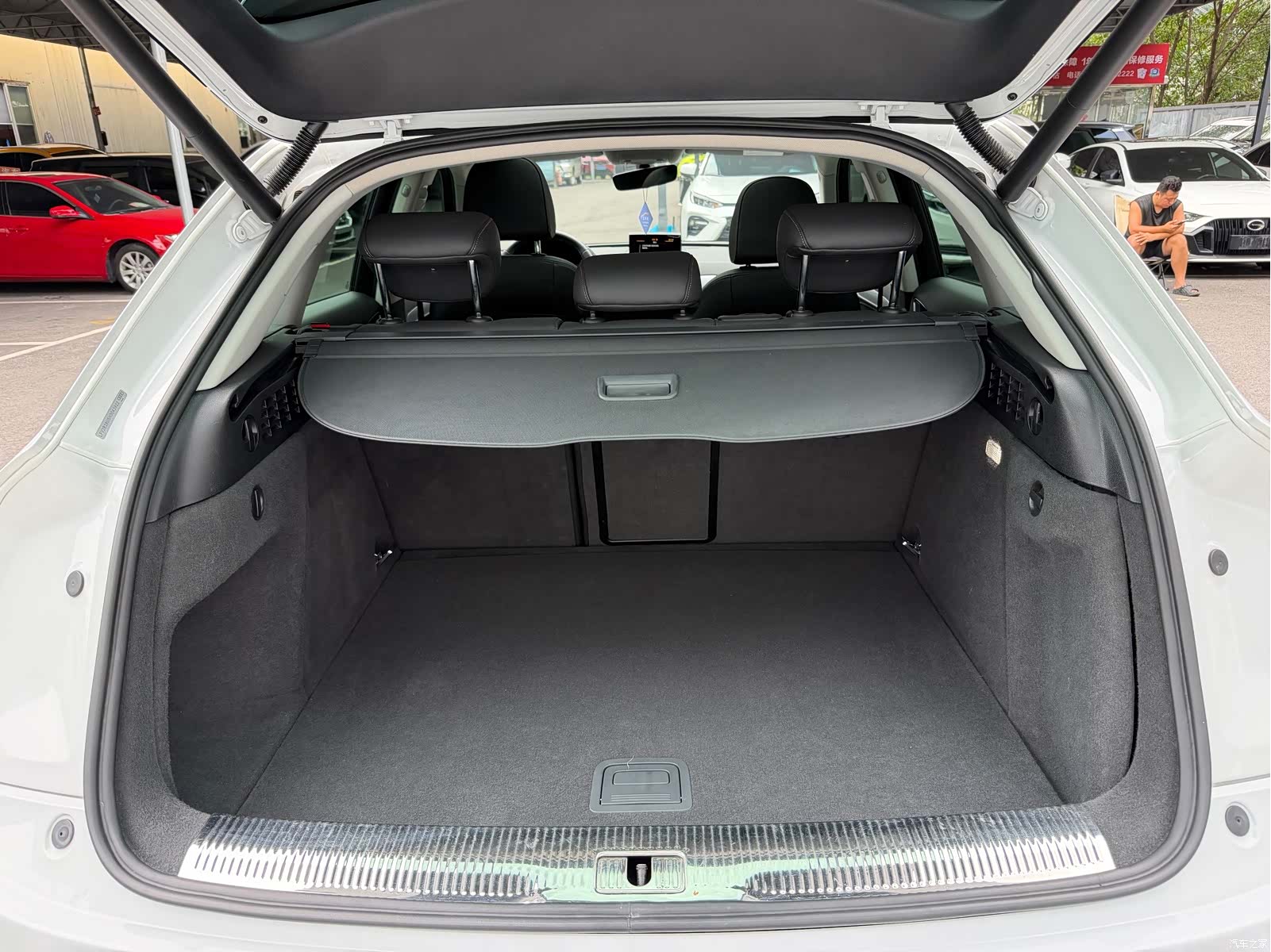 Audi Q3, 2017 11