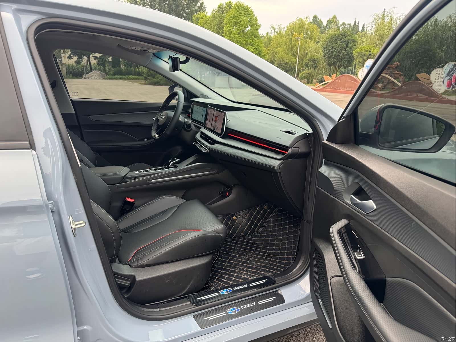 Geely Binray, 2025 9