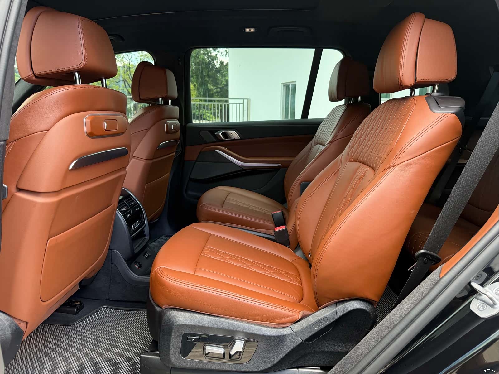 BMW X7, 2024 10