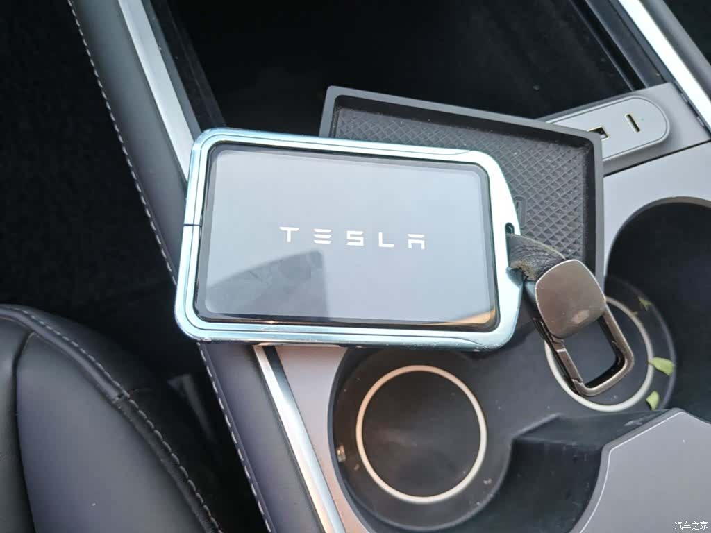 Tesla Model 3, 2021 9
