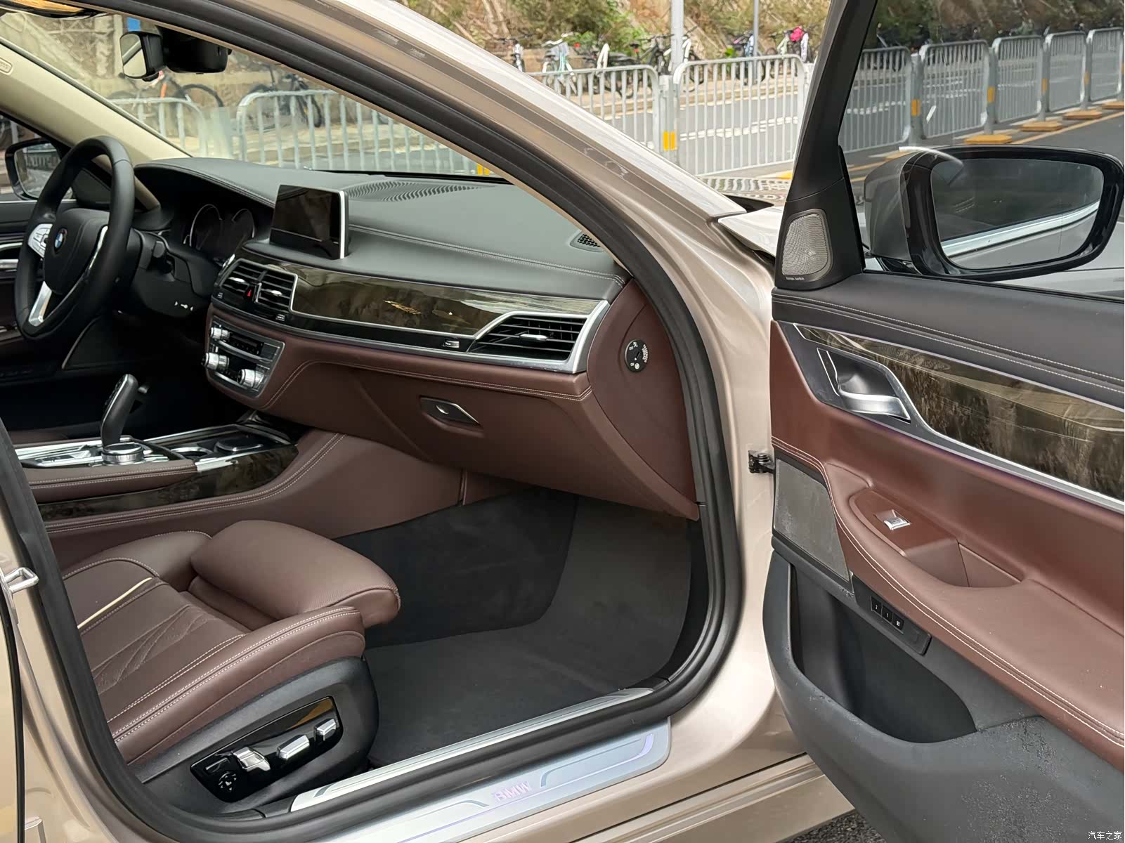 BMW 7 Series, 2018 10
