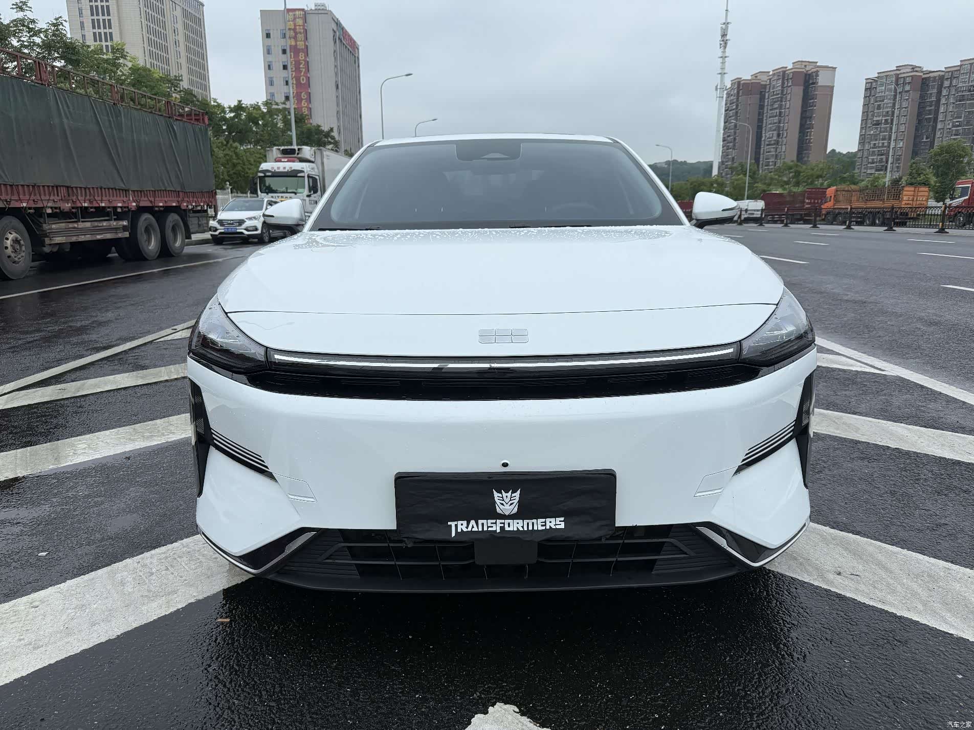 Geely Galaxy L6, 2025 2