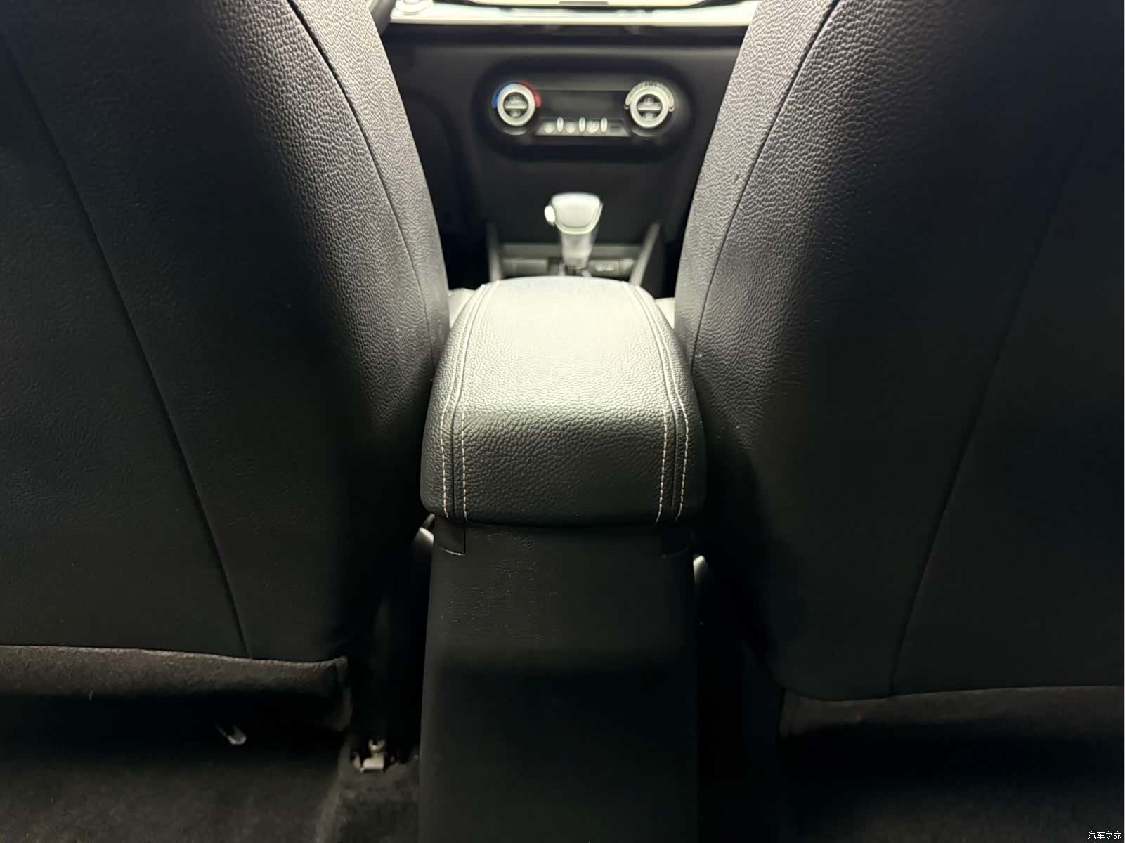 Kia KX1, 2022 20