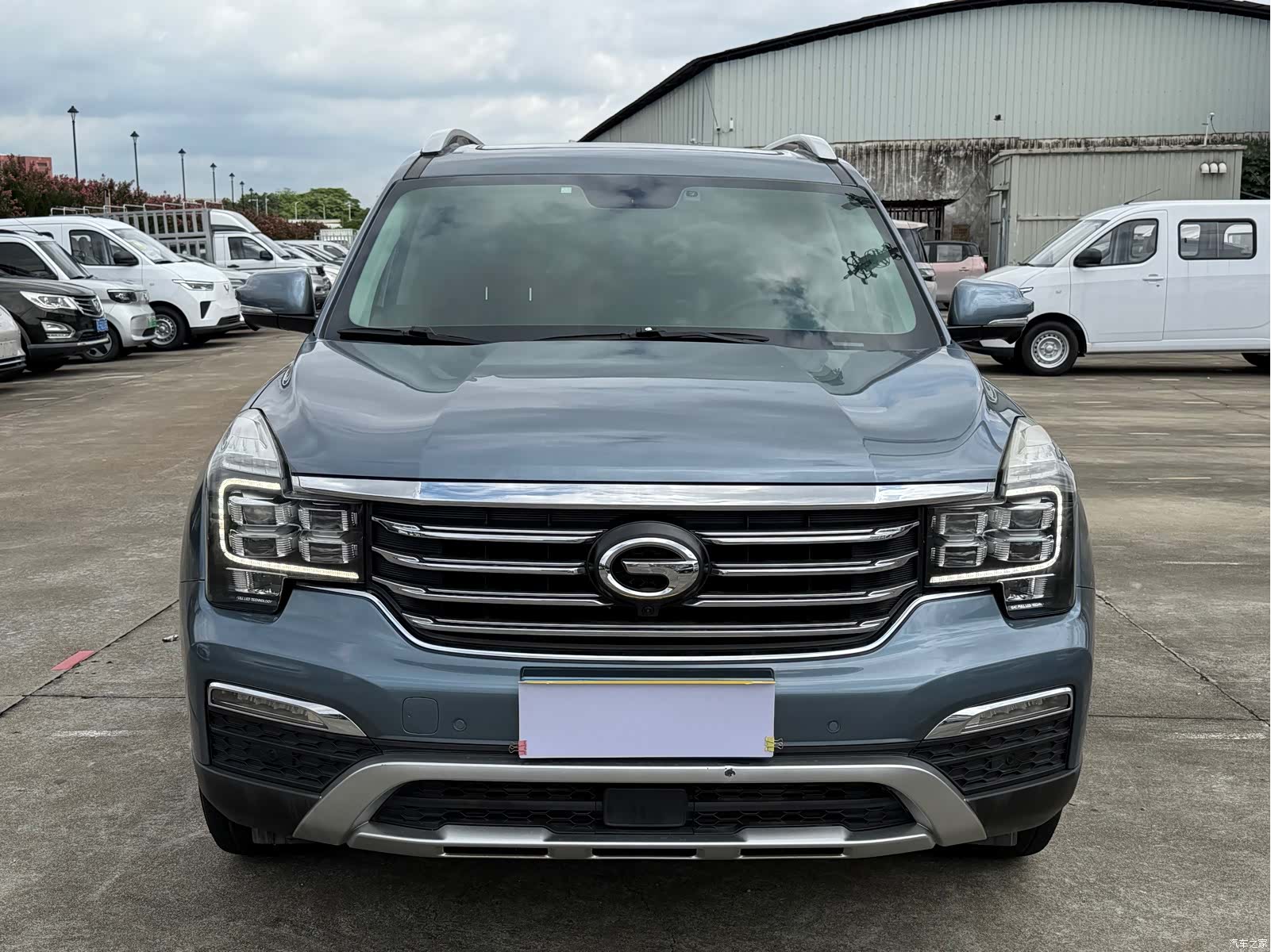 Trumpchi GS8, 2017 2