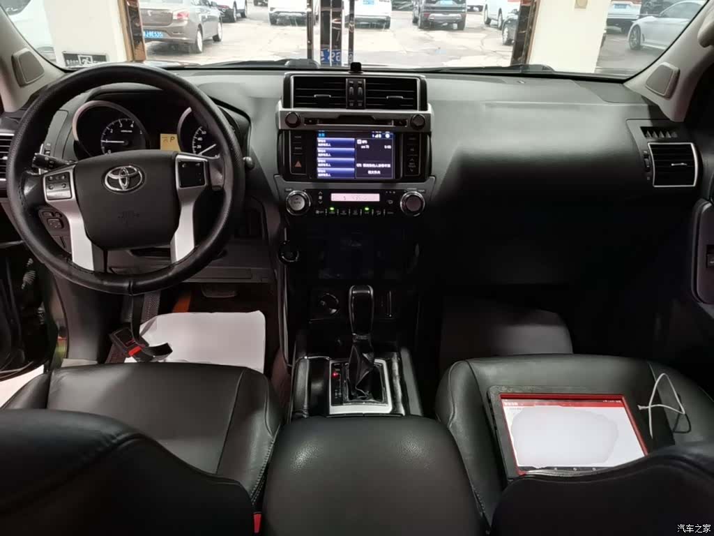 Toyota Prado, 2017 10