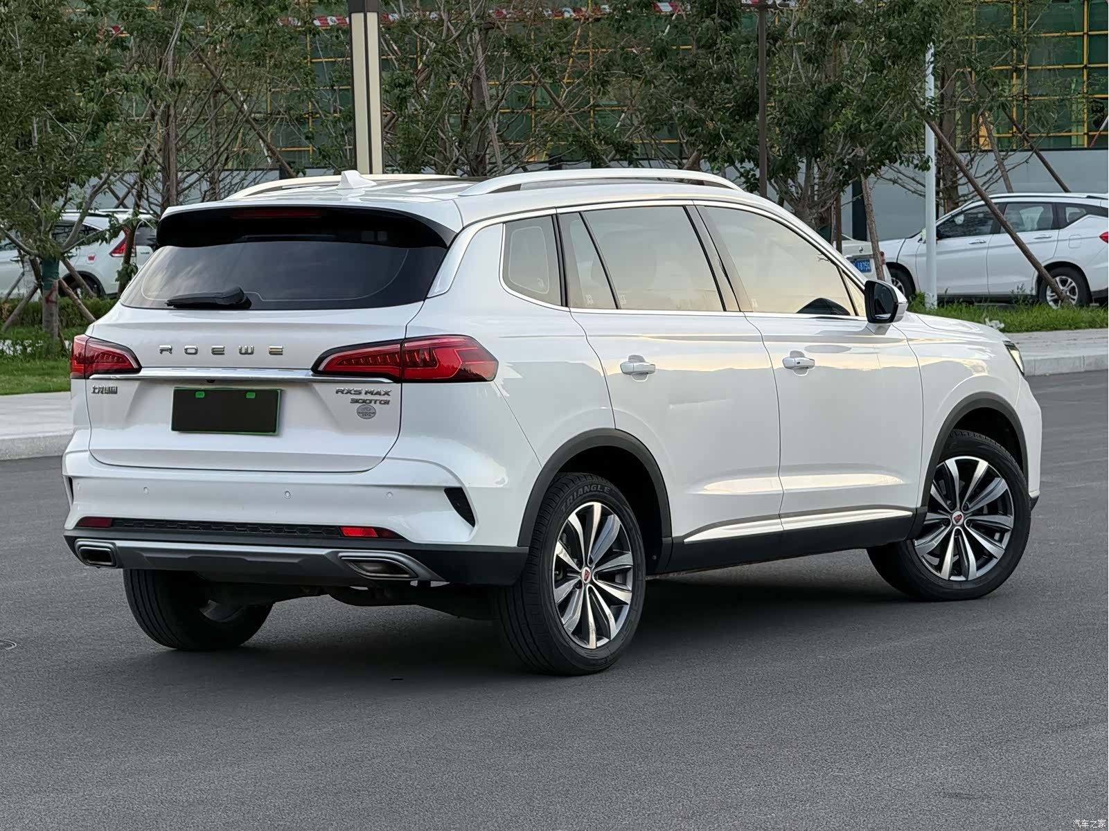 Roewe RX5, 2020 4