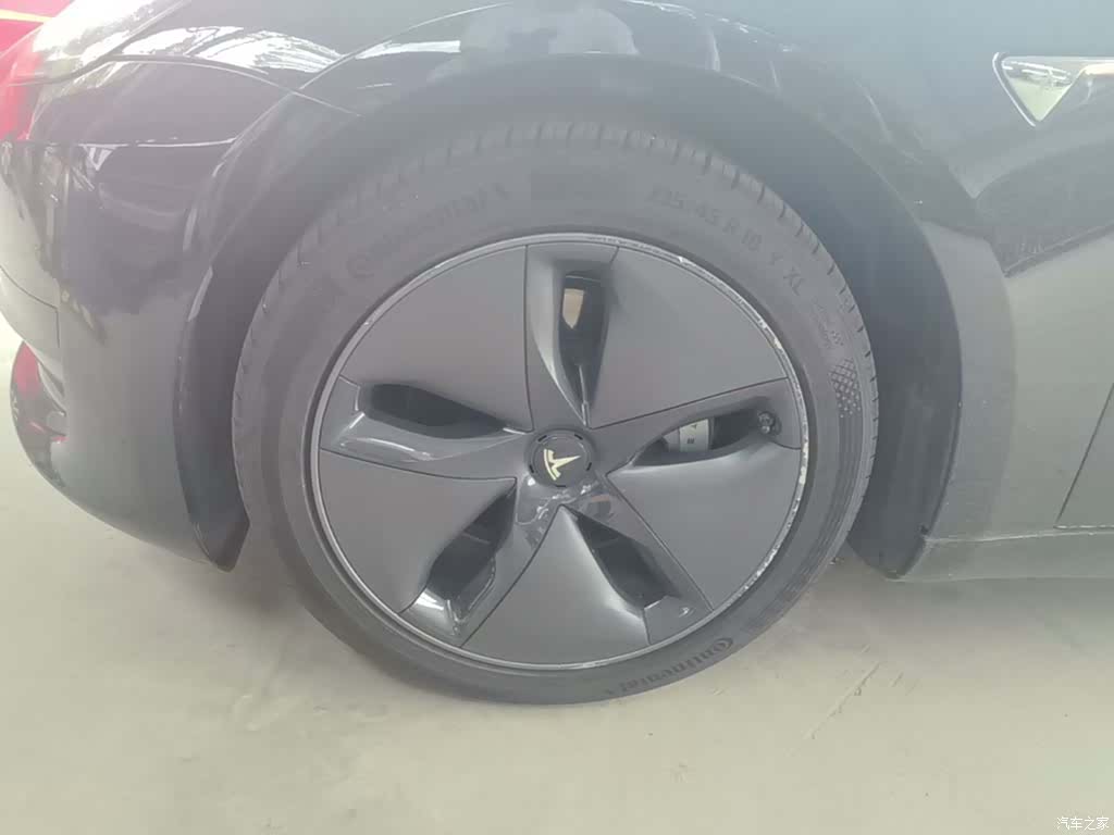 Tesla Model 3, 2020 23