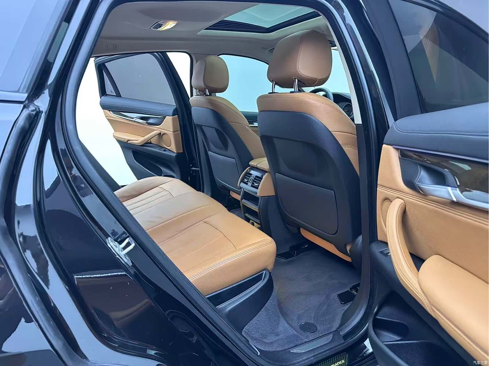 BMW X6, 2017 11