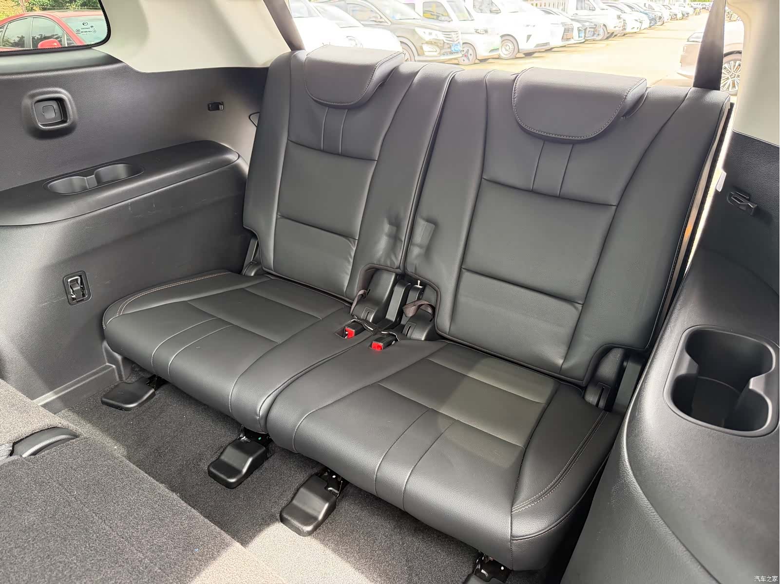 Trumpchi GS8, 2017 14
