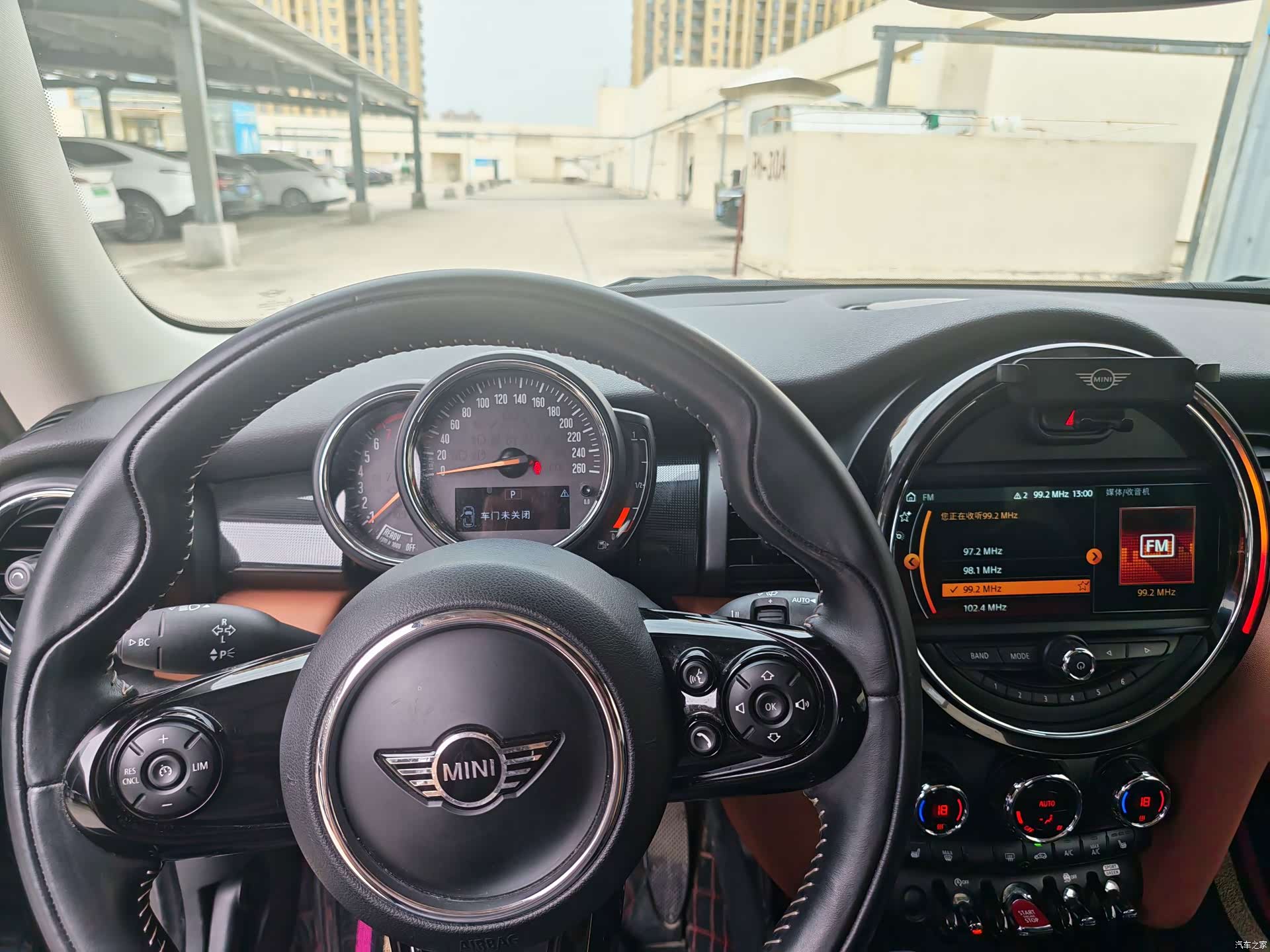 Mini Cooper, 2019 все фото
