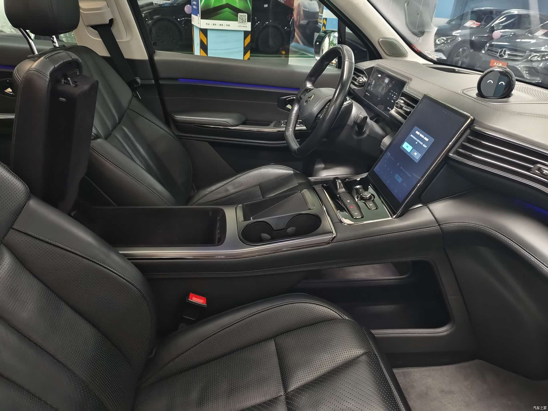 NIO ES8, 2022 9