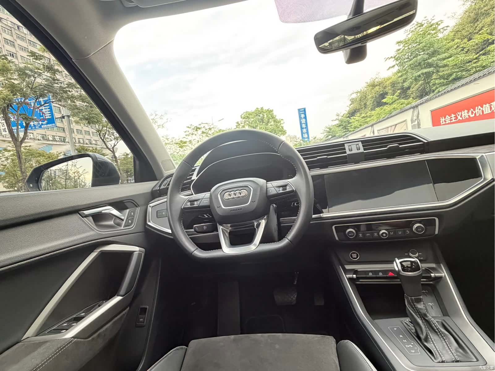 Audi Q3, 2022 14