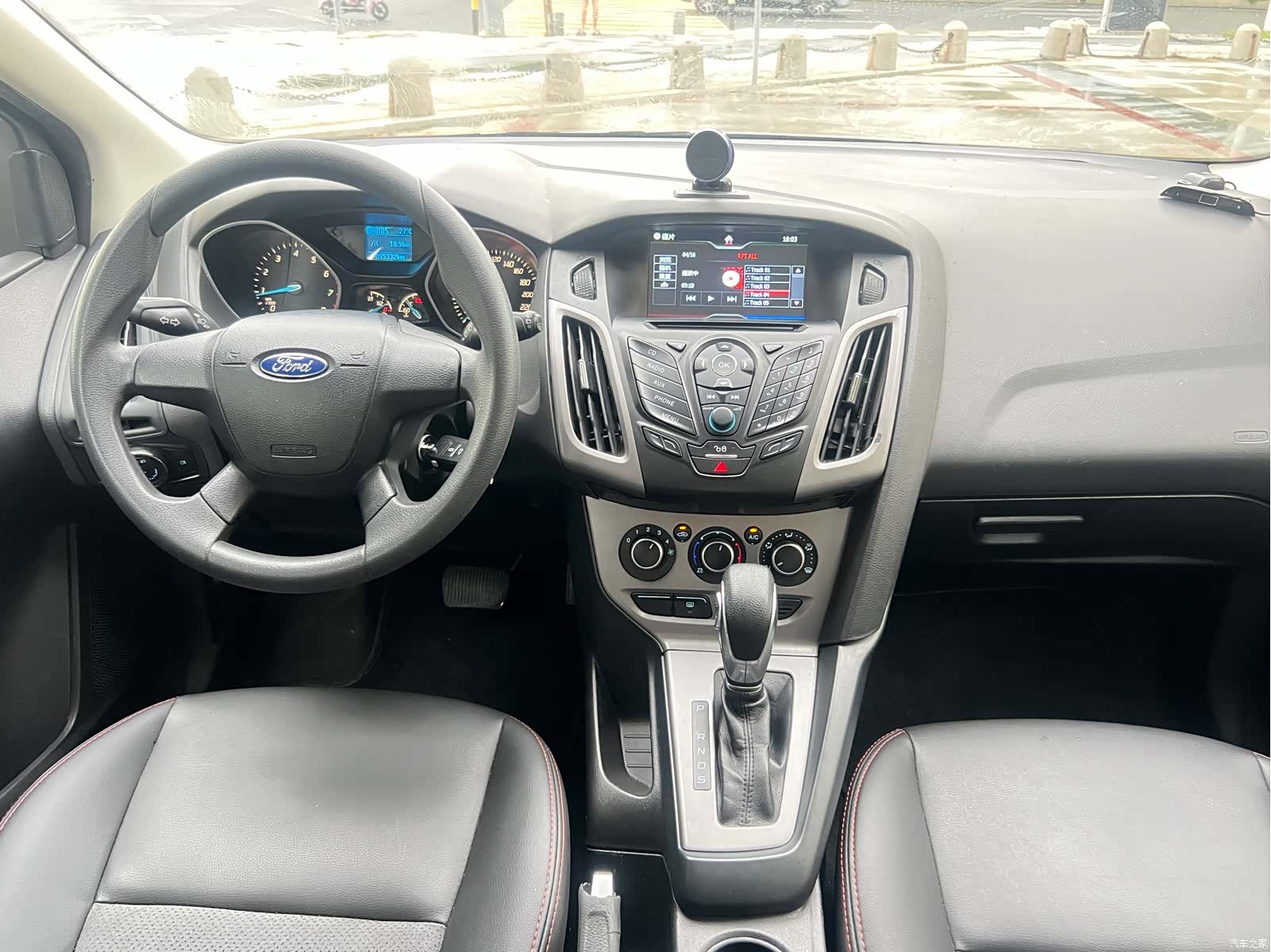 Ford Focus, 2014 21