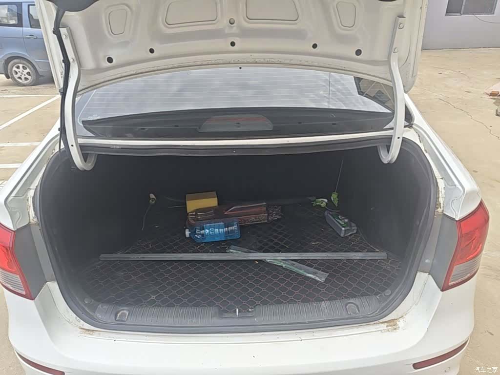 Kia K2, 2015 19