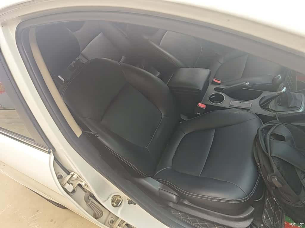 Kia K2, 2015 25
