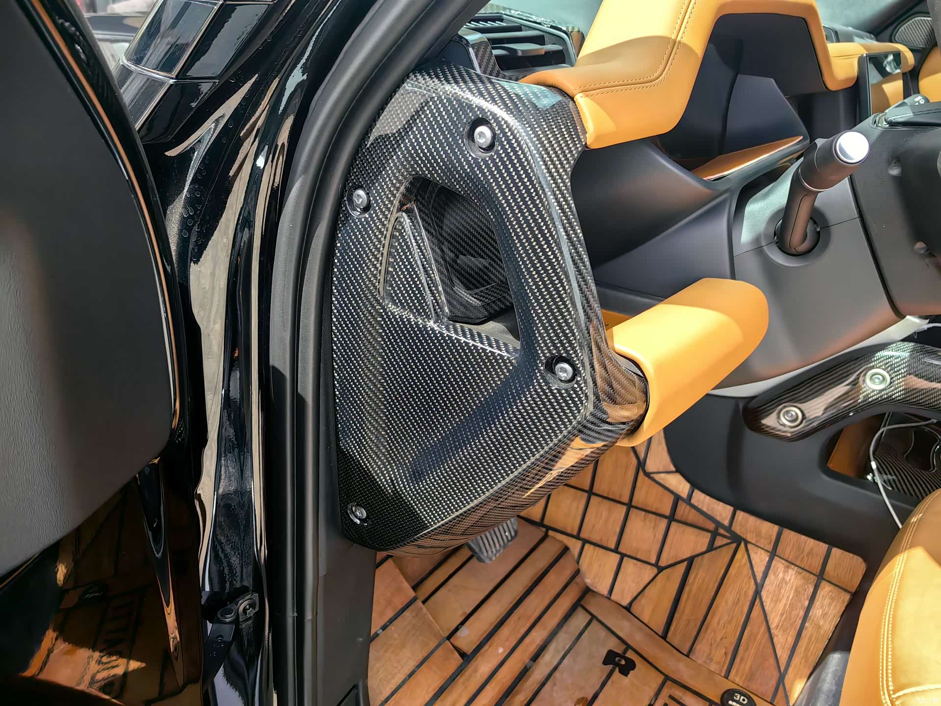 Land Rover Defender, 2023 18
