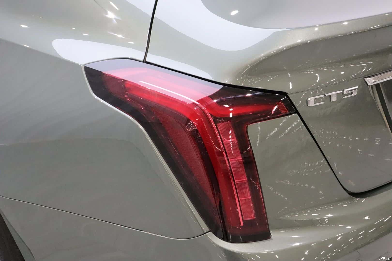 Cadillac CT5, 2023 17