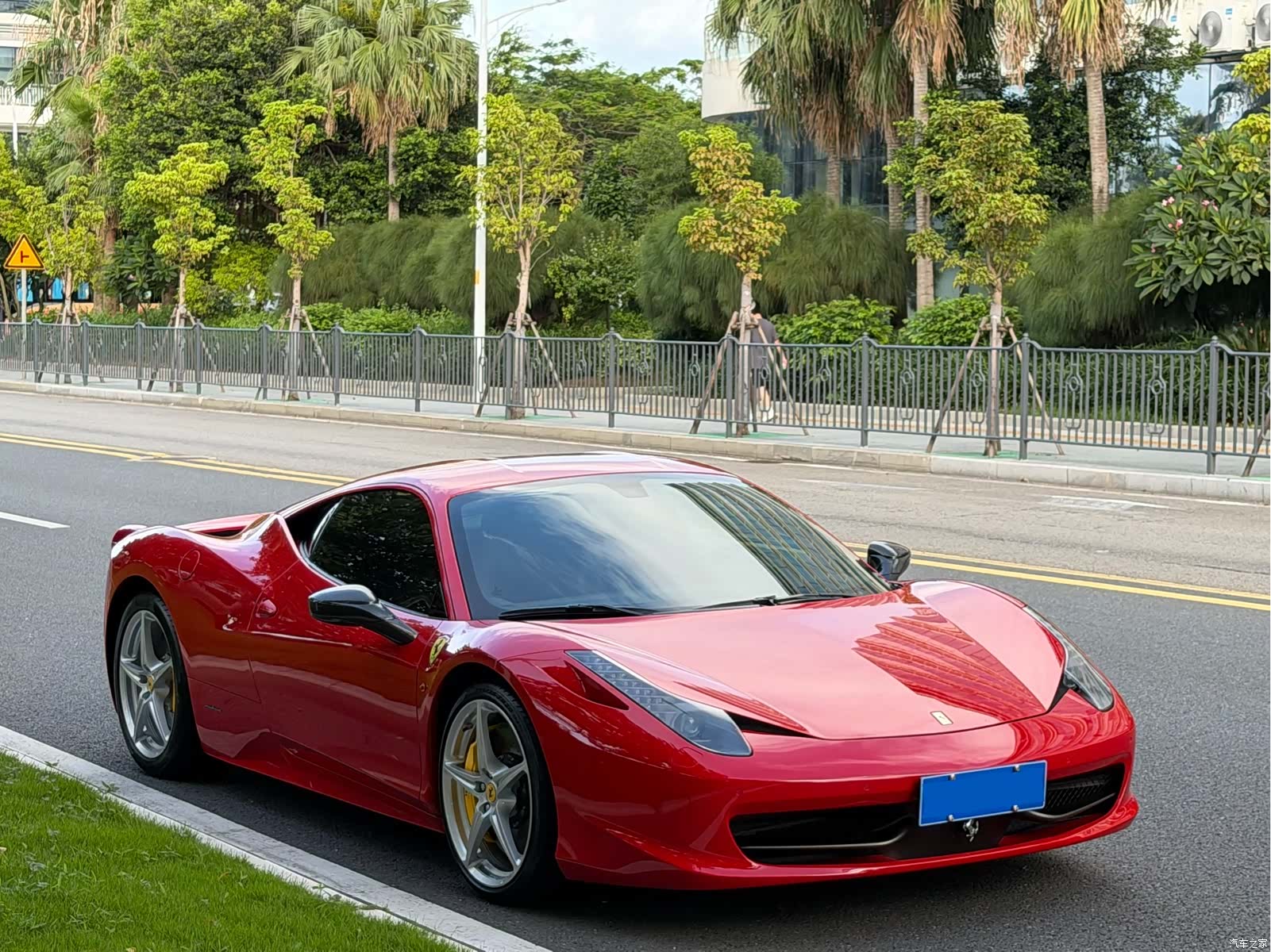 Ferrari 458, 2014 3