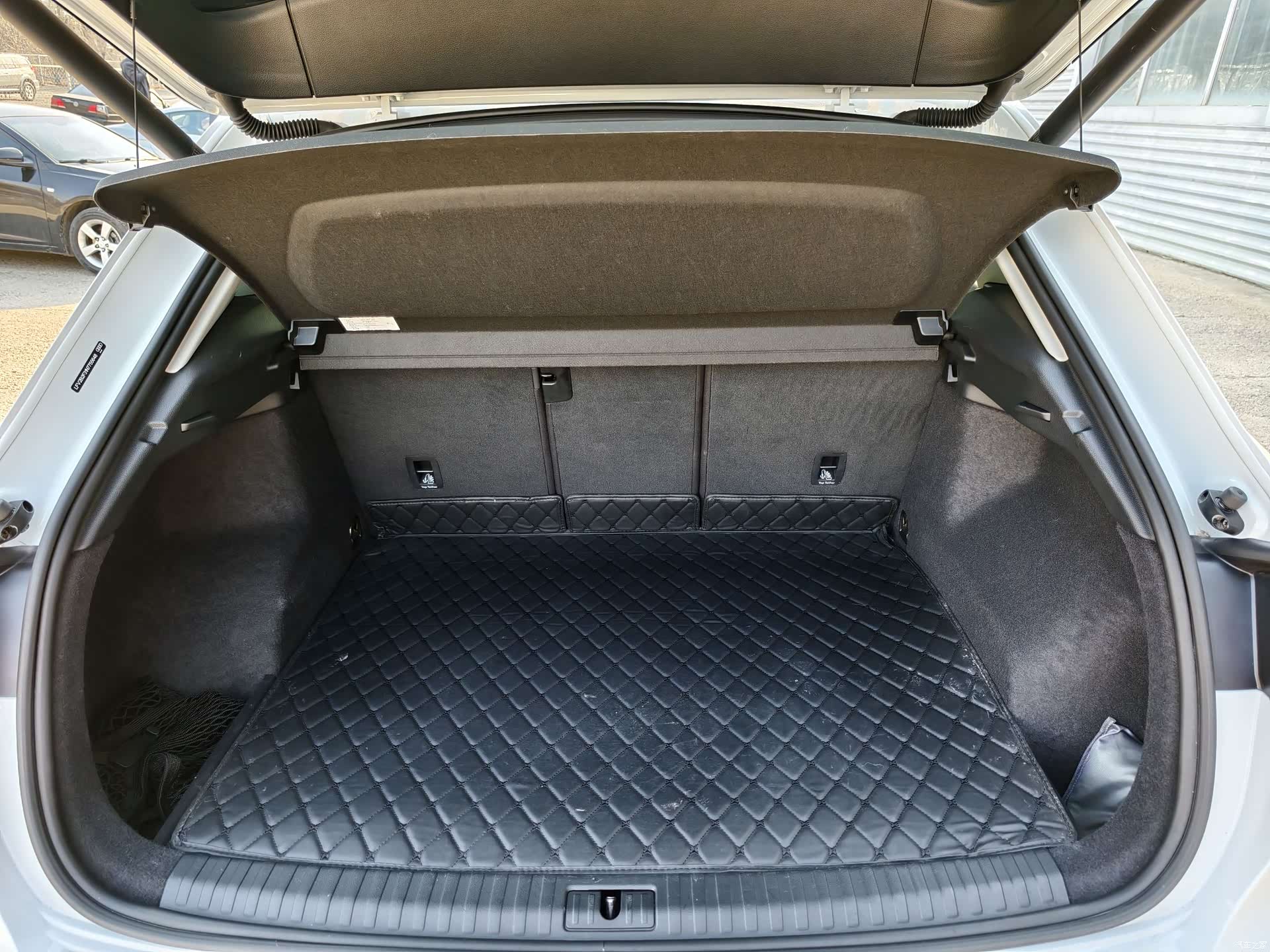 Audi Q3, 2022 18
