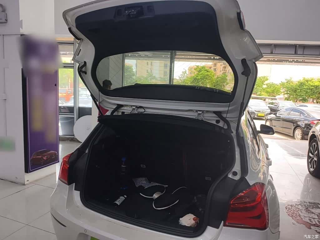 BMW 1 Series, 2017 19