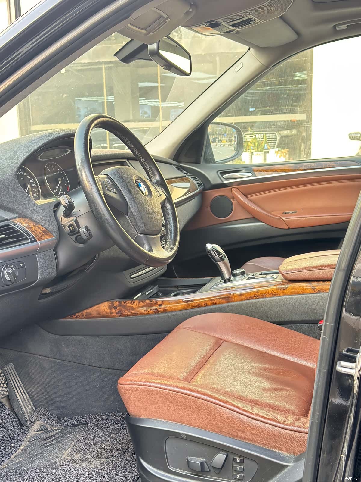 BMW X5, 2011 7