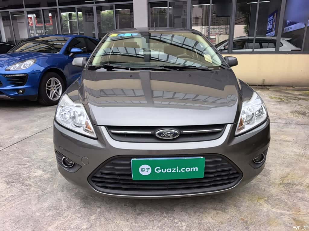 Ford Focus, 2014 3