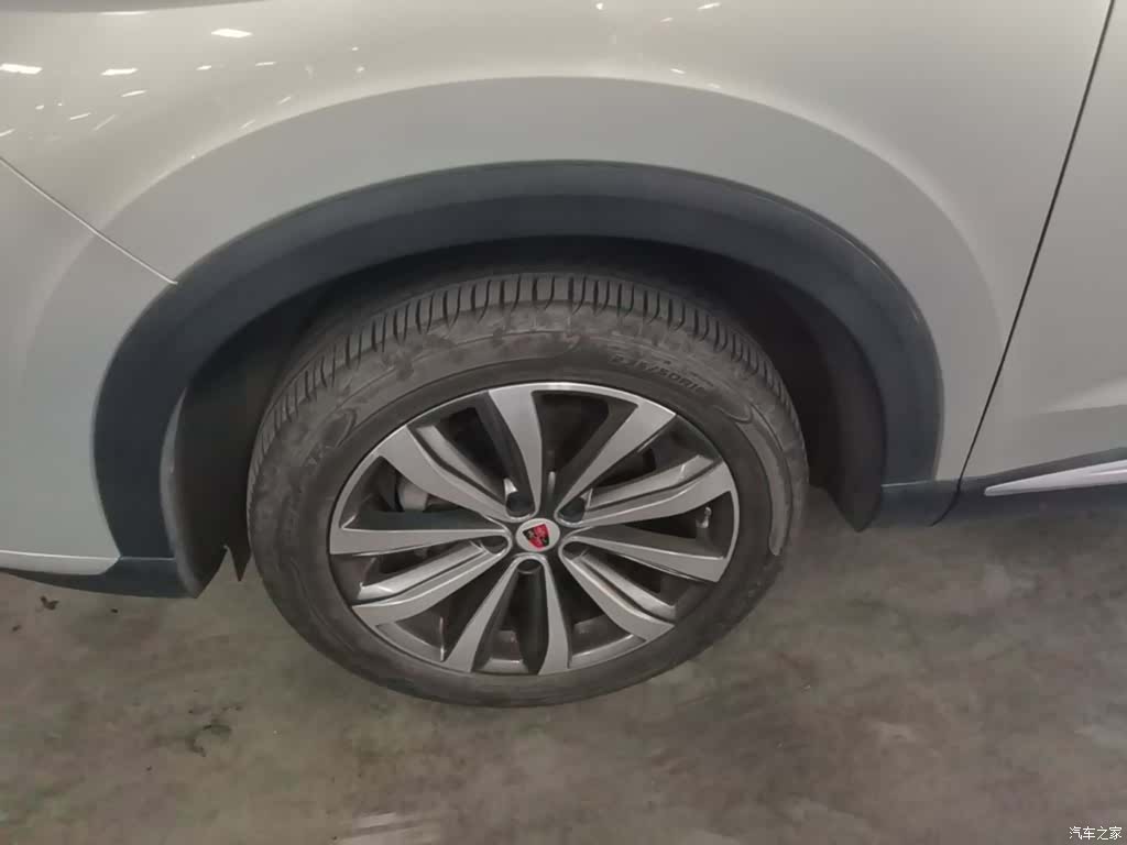 Roewe RX5, 2019 23