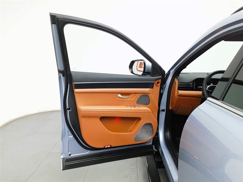 AITO Ask the world M7