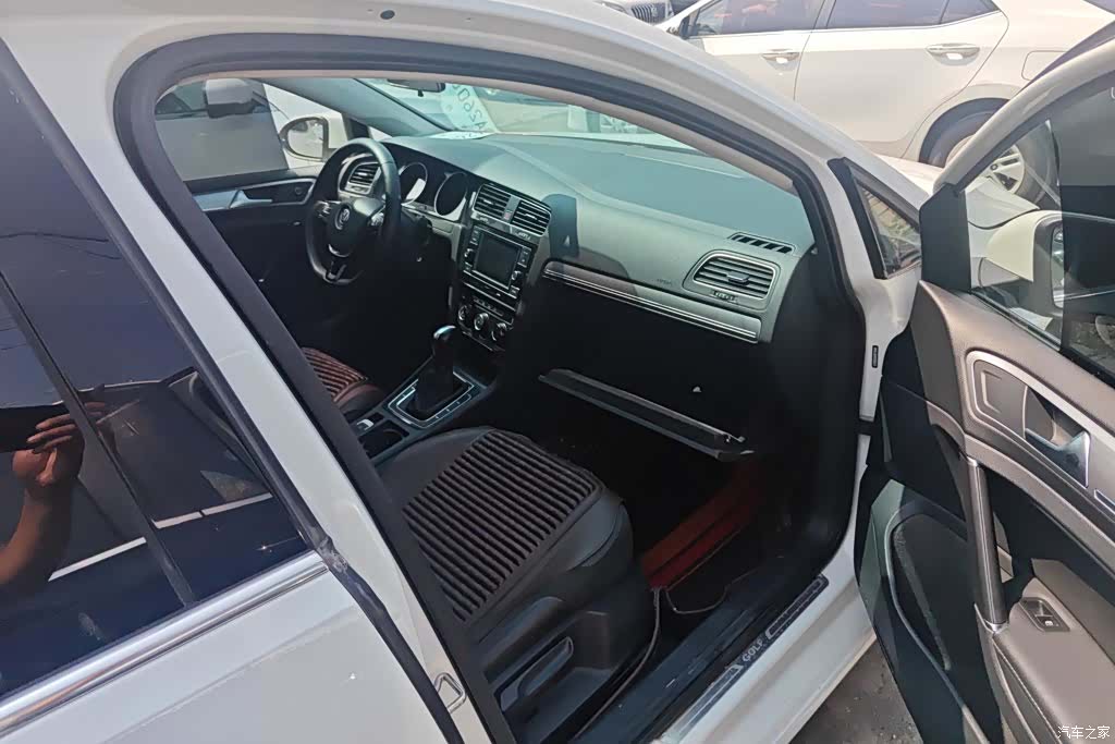 Volkswagen Golf, 2017 8