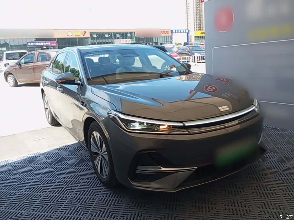 Geely A7, 2025 4