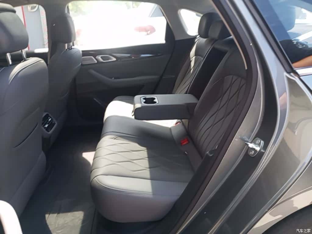 Geely A7, 2025 17