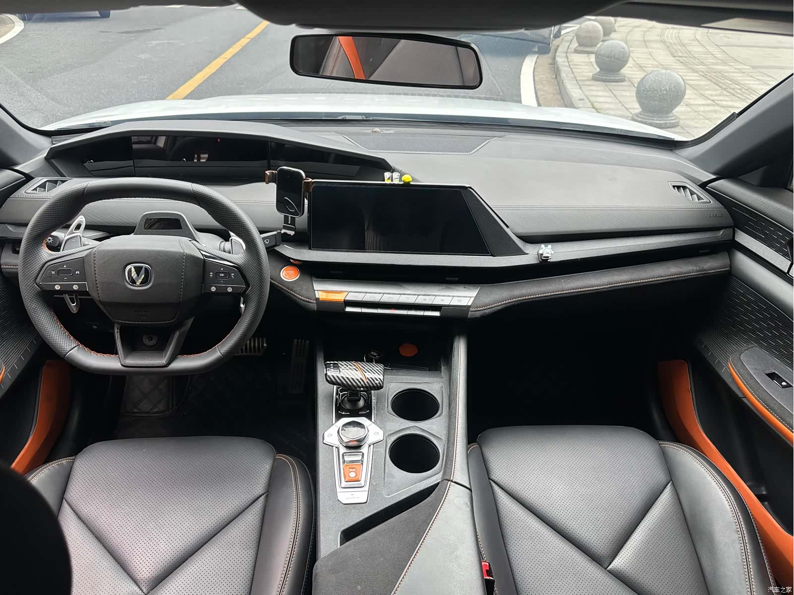 Changan UNI-V, 2022 4