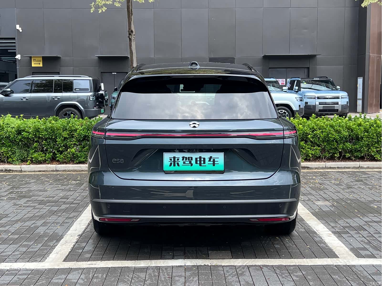 NIO ES8, 2023 8