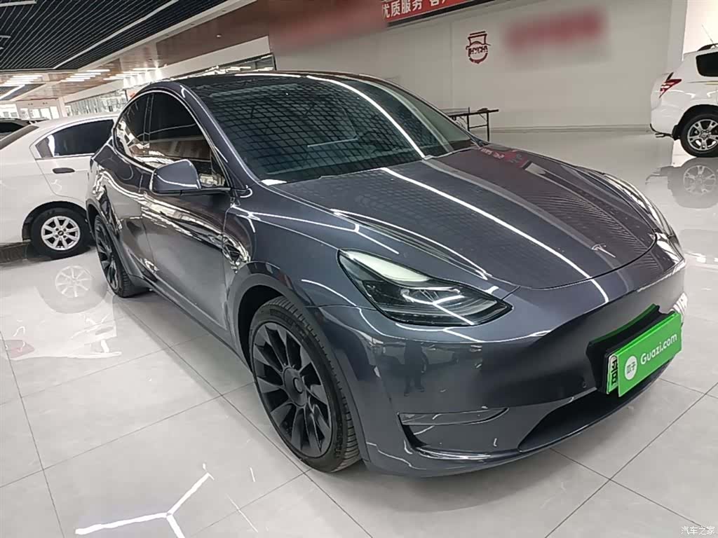 Tesla Model Y, 2021 4