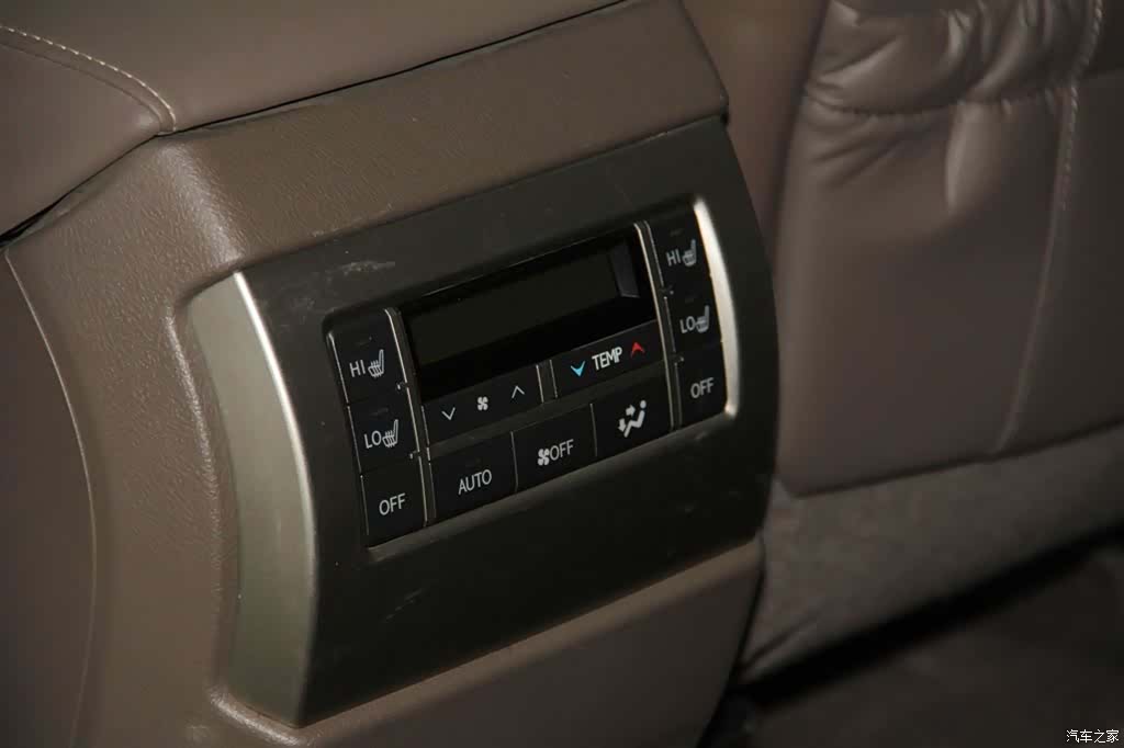 Lexus GX, 2012 24