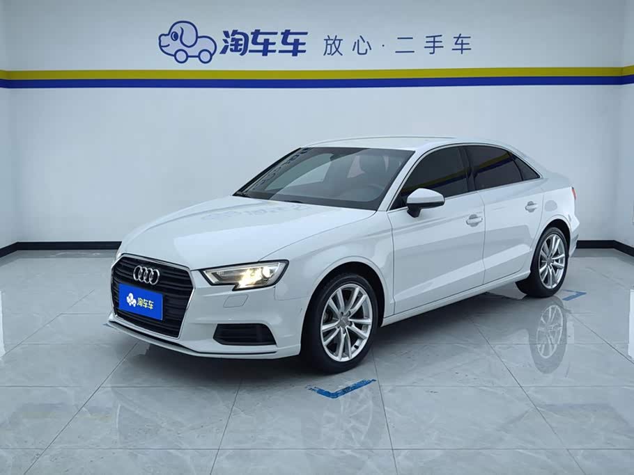 Audi A3 2018 30 Limousine 35 TFSI