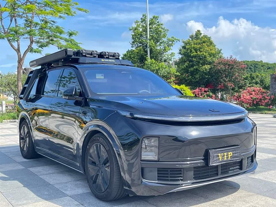 Li Auto Ideal L8